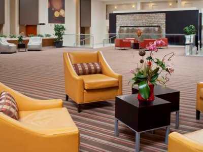 Wyndham Columbus Hotel